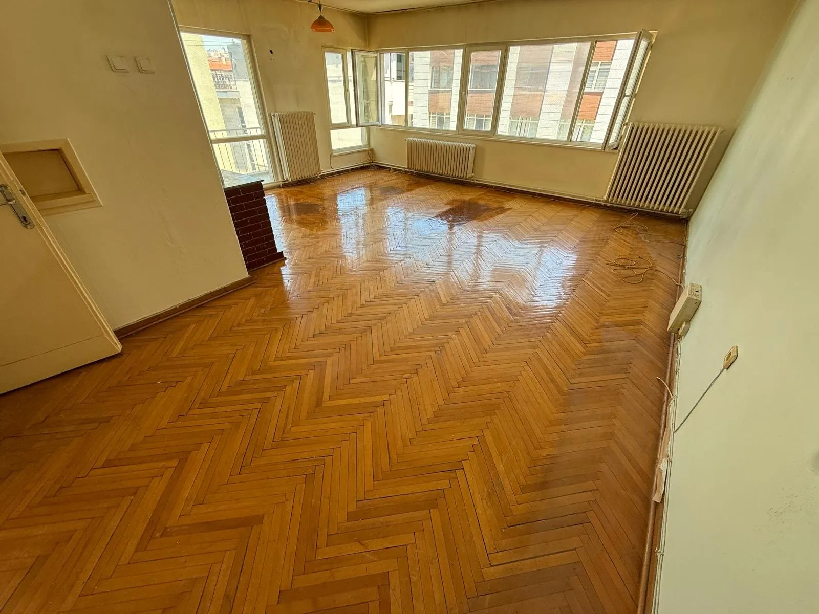 Çankaya Kültür'de 100 m² 2+1 Kiralık Daire