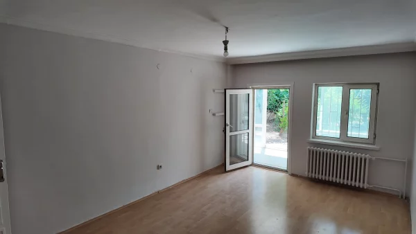 MALTEPE' DE MERKEZİ KONUMDA  BAHÇELİ 2+1 KİRALIK - Görsel 14