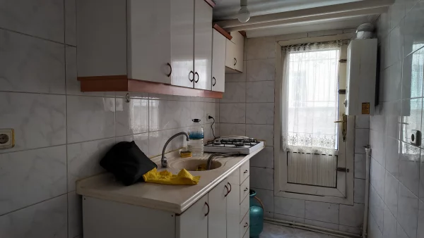 TURGUT REİS CADDESİNDE 1+1 KİRALIK DAİRE - Görsel 2