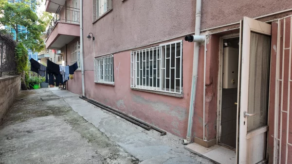 TURGUT REİS CADDESİNDE 1+1 KİRALIK DAİRE - Görsel 3