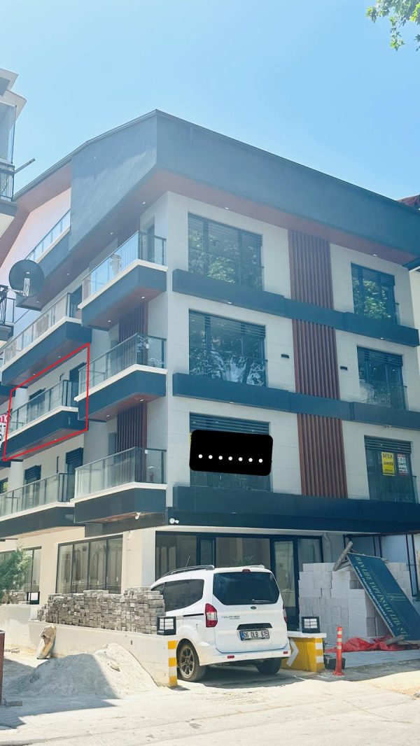 BAHÇELİEVLERDE SIFIR 1+1 DAİRE