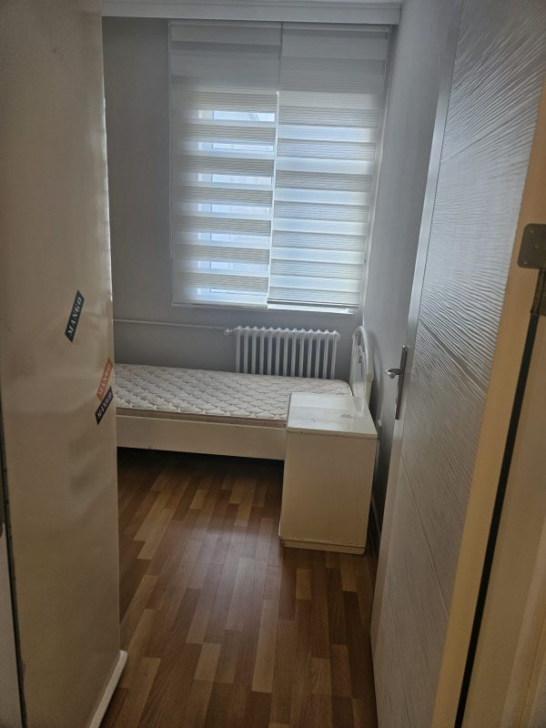 BAHÇELİEVLER 7. CADDEYE YAKIN 2+1 EŞYALI DAİRE - Görsel 11
