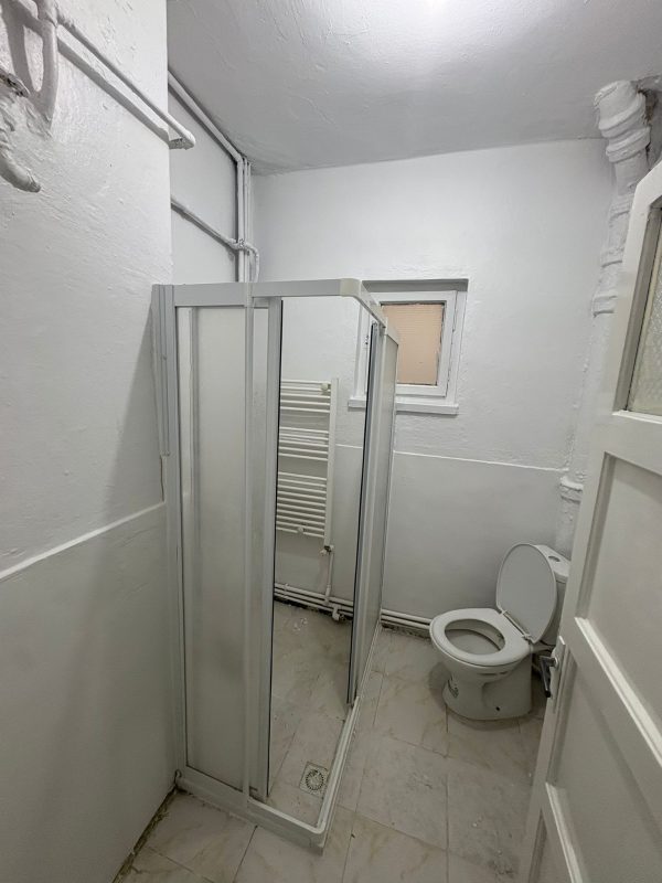 NECATİBEY CADDESİNDE 2+1 BOYALI BAKIMLI KİRALIK DAİRE - Görsel 3