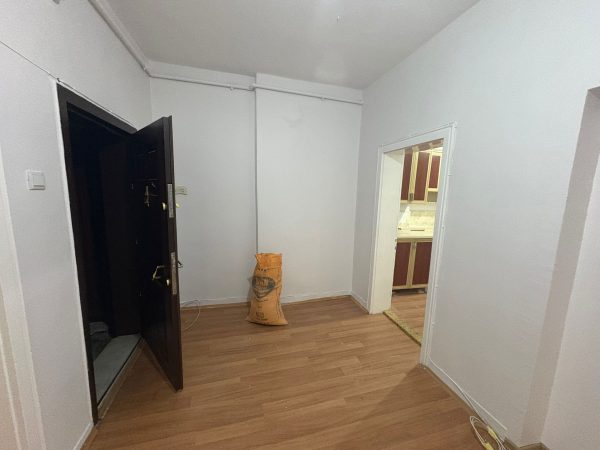 NECATİBEY CADDESİNDE 2+1 BOYALI BAKIMLI KİRALIK DAİRE - Görsel 5
