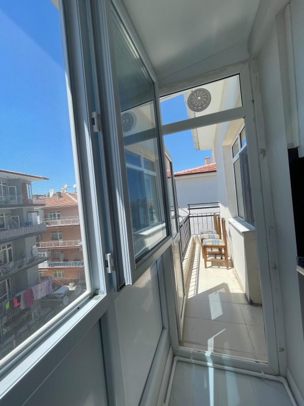 ÇANKAYA İLERİ MAHALLESİNDE İÇİ YAPILI 3+1 DAİRE - Görsel 2