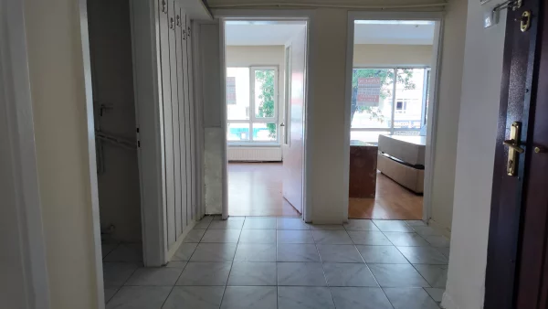 TALATPAŞA BULARI' NDA MERKEZİ KONUMLU TERASLI 2+1 DAİRE - Görsel 14