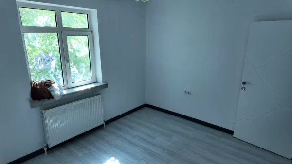 İLKER CADDESİ ÜZERİNDE BAKIMLI KATTA OTURUMA HAZIR 3+1 KİRALIK DAİRE - Görsel 5