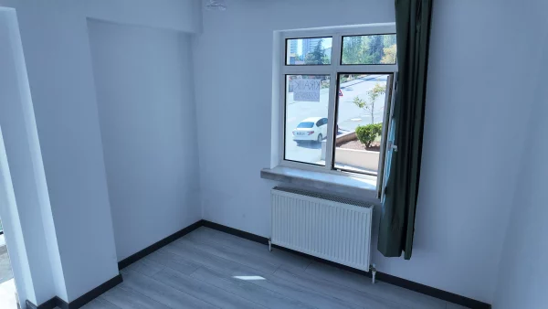 İLKER CADDESİ ÜZERİNDE BAKIMLI KATTA OTURUMA HAZIR 3+1 KİRALIK DAİRE - Görsel 25