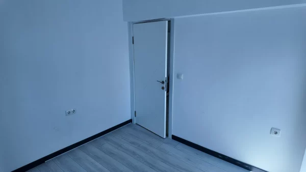 İLKER CADDESİ ÜZERİNDE BAKIMLI KATTA OTURUMA HAZIR 3+1 KİRALIK DAİRE - Görsel 27
