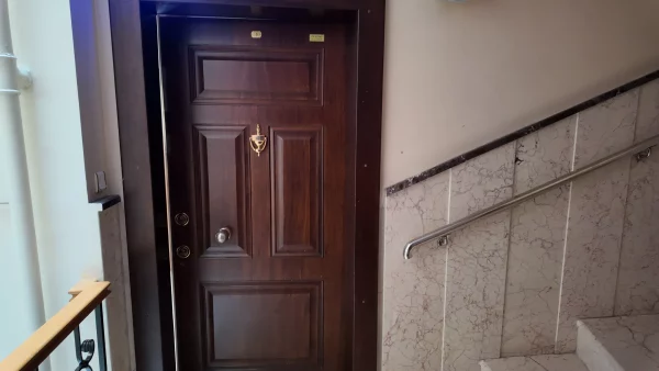 BAHÇELİEVLER 7. CADDE YAKINI METROYA 5 DK YÜRÜME MESAFESİNDE YENİLENMİŞ 3+1 KİRALIK DAİRE - Görsel 47