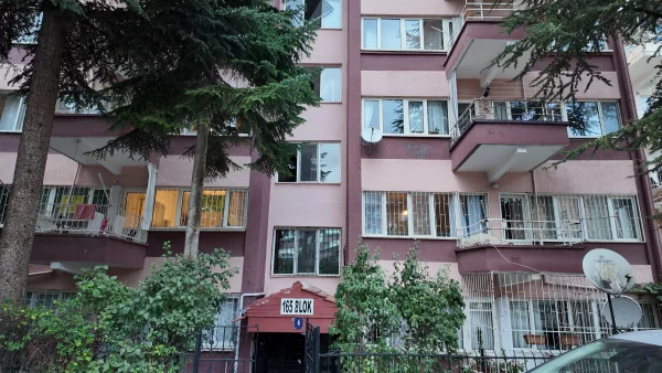 YÜZÜNCÜYIL İŞÇİ BLOKLARINDA ÜNİVERSİTELERE YAKIN FERAH 3+1 DAİRE - Görsel 35