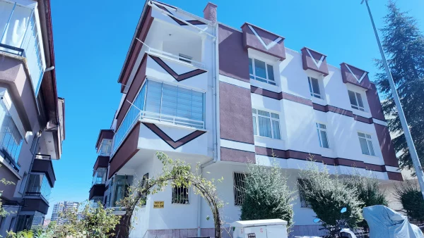 DİKMEN METİN AKKUŞ’TA TEMİZ, YENİ YAPILI 3+1  OKULLARA VE ULAŞIMA YAKIN - Görsel 38