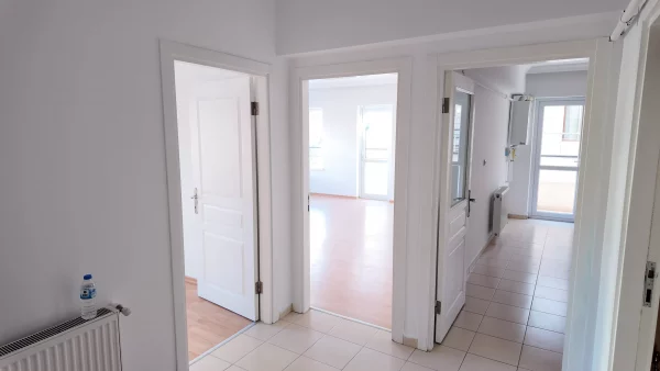 ÇANKAYA KIRKKONAKLARDA  MASRAFSIZ TEMİZ 3+1  ARA KAT DAİRE - Görsel 2