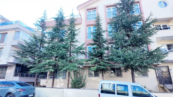 ÇANKAYA KIRKKONAKLARDA  MASRAFSIZ TEMİZ 3+1  ARA KAT DAİRE - Görsel 36