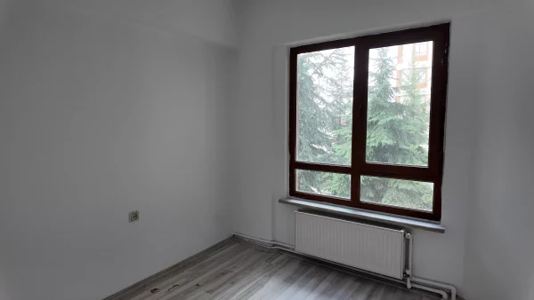 TAURUS AVM’YE YAKIN İDARECİLER SİTESİNDE BAKIMLI 3+1 KİRALIK DAİRE - Görsel 8