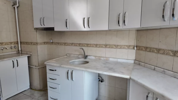 TAURUS AVM’YE YAKIN İDARECİLER SİTESİNDE BAKIMLI 3+1 KİRALIK DAİRE - Görsel 34