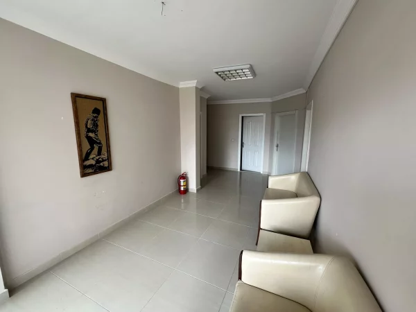 YEŞİLPARK EVLERİ SİTESİNDE 140M2 BAHÇE KULLANIMLI FIRSAT DAİRE - Görsel 3