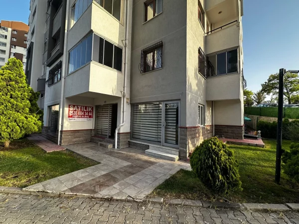 YEŞİLPARK EVLERİ SİTESİNDE 140M2 BAHÇE KULLANIMLI FIRSAT DAİRE - Görsel 24