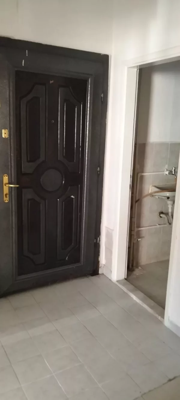 SEYHAN SOKAKTA GİRİŞ KAT 3+1  TEMİZ BOYALI KİRALIK DAİRE - Görsel 12