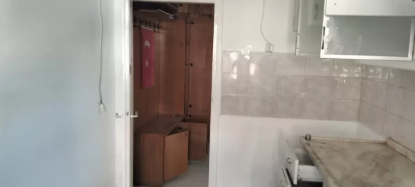 SEYHAN SOKAKTA GİRİŞ KAT 3+1  TEMİZ BOYALI KİRALIK DAİRE - Görsel 18