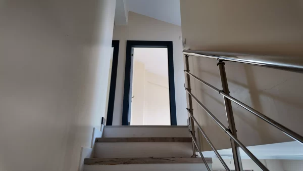 LİBYA CADDESİNDE YENİ BİNADA 4+1  BALKONLU OTOPARKLI DAİRE - Görsel 4