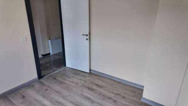 LİBYA CADDESİNDE YENİ BİNADA 4+1  BALKONLU OTOPARKLI DAİRE - Görsel 34