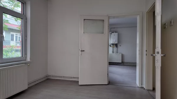 CEBECİ'DE KURTULUŞ'A 3 DAKİKA 2+1 ARA KATTA KİRALIK DAİRE - Görsel 11
