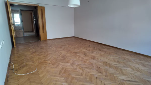 AYRANCI' DA KUĞULUYA 10 DAKİKA MESAFEDE ARA KATTA 120M 3+1 KİRALIK DAİRE - Görsel 6