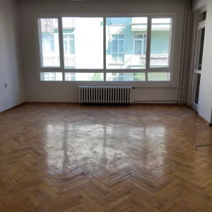 AYRANCI' DA KUĞULUYA 10 DAKİKA MESAFEDE ARA KATTA 120M 3+1 KİRALIK DAİRE