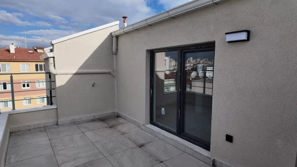 İÇEL SOKAK'TA 5.KATTA ÖN CEPHE DUBLEKS ÇİFT ASANSÖRLÜ SATILIK DAİRE - Görsel 31