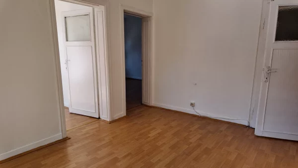 KURTULUŞ' TA KOLEJ' E 15 DAKİKA ARA KATTA GÜNEY CEPHE 2+1 KOMBİLİ DAİRE - Görsel 13