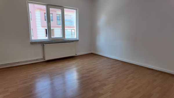 KURTULUŞ' TA KOLEJ' E 15 DAKİKA ARA KATTA GÜNEY CEPHE 2+1 KOMBİLİ DAİRE - Görsel 15
