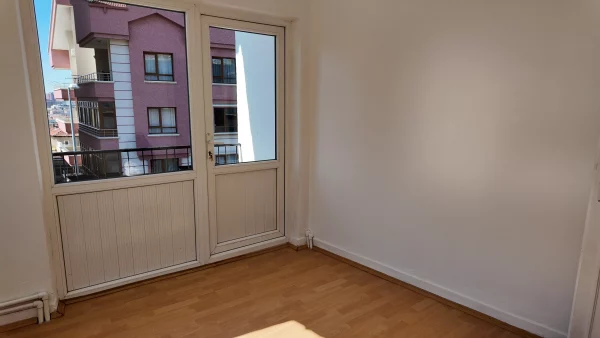 KURTULUŞ' TA KOLEJ' E 15 DAKİKA ARA KATTA GÜNEY CEPHE 2+1 KOMBİLİ DAİRE - Görsel 23