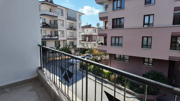 KURTULUŞ' TA KOLEJ' E 15 DAKİKA ARA KATTA GÜNEY CEPHE 2+1 KOMBİLİ DAİRE - Görsel 25