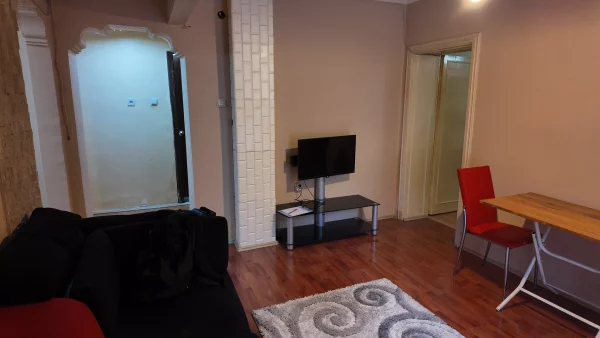 TUNALI HİLMİ'YE YÜRÜME MESAFESİNDE EŞYALI 1+1 KİRALIK DAİRE - Görsel 4