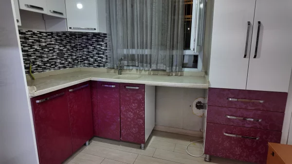 KARANFİL SOKAK' TA YAPILI BAKIMLI ARA KATTA IŞIKLANDIRMALI 3 BALKONLU 3+1 DAİRE - Görsel 5