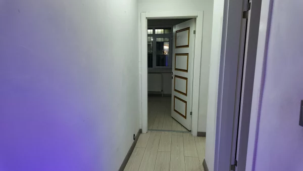 KARANFİL SOKAK' TA YAPILI BAKIMLI ARA KATTA IŞIKLANDIRMALI 3 BALKONLU 3+1 DAİRE - Görsel 22