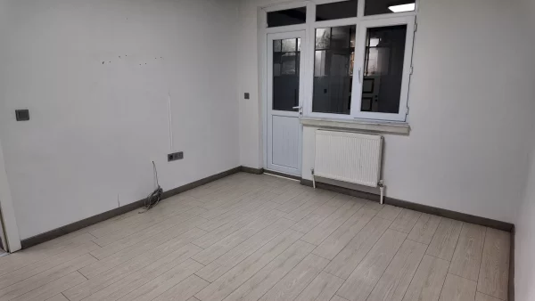 KARANFİL SOKAK' TA YAPILI BAKIMLI ARA KATTA IŞIKLANDIRMALI 3 BALKONLU 3+1 DAİRE - Görsel 33