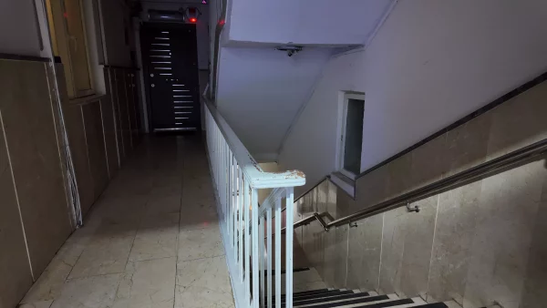 KARANFİL SOKAK' TA YAPILI BAKIMLI ARA KATTA IŞIKLANDIRMALI 3 BALKONLU 3+1 DAİRE - Görsel 38
