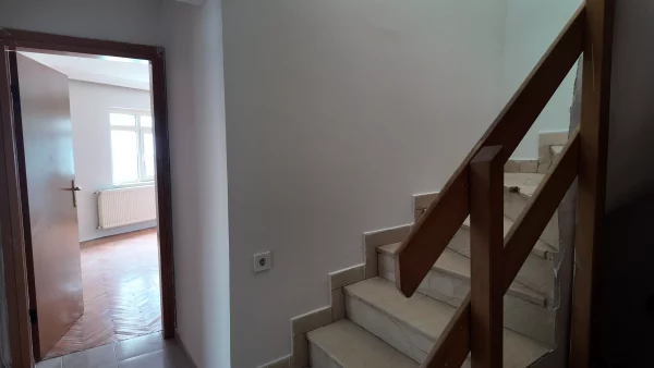 MALTEPE'DE METROYA 5 DK 4+1 TERASLI DUBLEKS DAİRE - Görsel 12