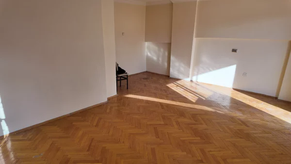 İLERİ MAHALLESİNDE MERKEZİ KONUMDA FERAH VE KULLANIŞLI 3+1 DAİRE - Görsel 7