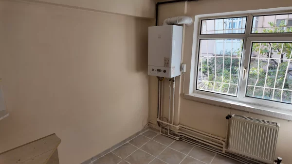 İLERİ MAHALLESİNDE MERKEZİ KONUMDA FERAH VE KULLANIŞLI 3+1 DAİRE - Görsel 12