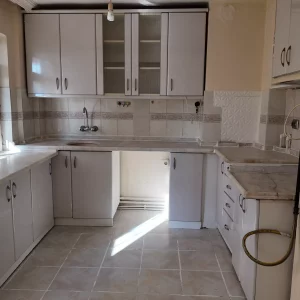 İLERİ MAHALLESİNDE MERKEZİ KONUMDA FERAH VE KULLANIŞLI 3+1 DAİRE