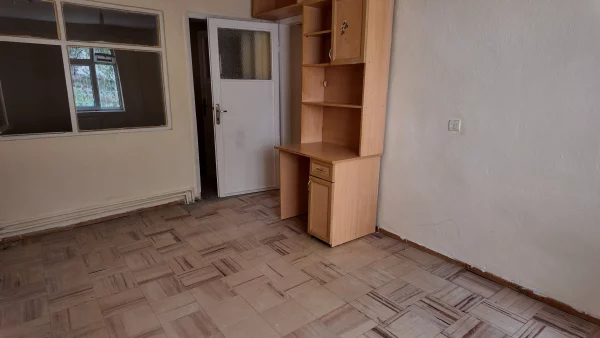 İLERİ MAHALLESİNDE MERKEZİ KONUMDA FERAH VE KULLANIŞLI 3+1 DAİRE - Görsel 30