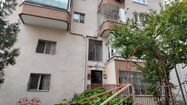 İLERİ MAHALLESİNDE MERKEZİ KONUMDA FERAH VE KULLANIŞLI 3+1 DAİRE - Görsel 38
