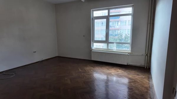 KOLEJ METRO'YA 80 METRE 3+1 2.KAT YAPILI KİRALIK DAİRE - Görsel 3