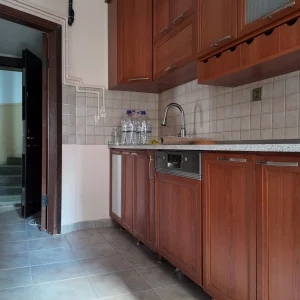 KOLEJ METRO'YA 80 METRE 3+1 2.KAT YAPILI KİRALIK DAİRE