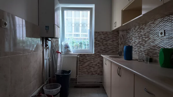 KOLEJDE KIZILAYA 10 DK BAHÇELİ KOMBİLİ MERKEZİ YERDE 3+1 DAİRE - Görsel 33