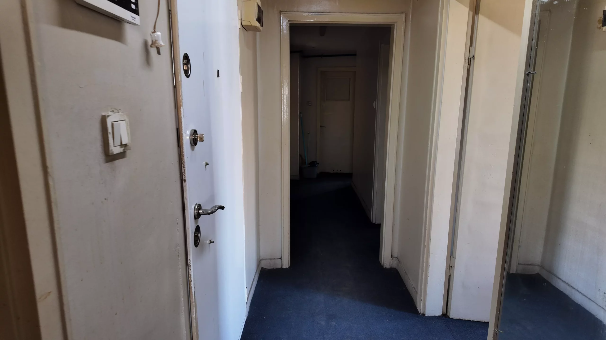 İZMİR CADDESİ'NDE 50M2 TERASLI 2+1 90M YATIRIMA UYGUN DAİRE - Görsel 3