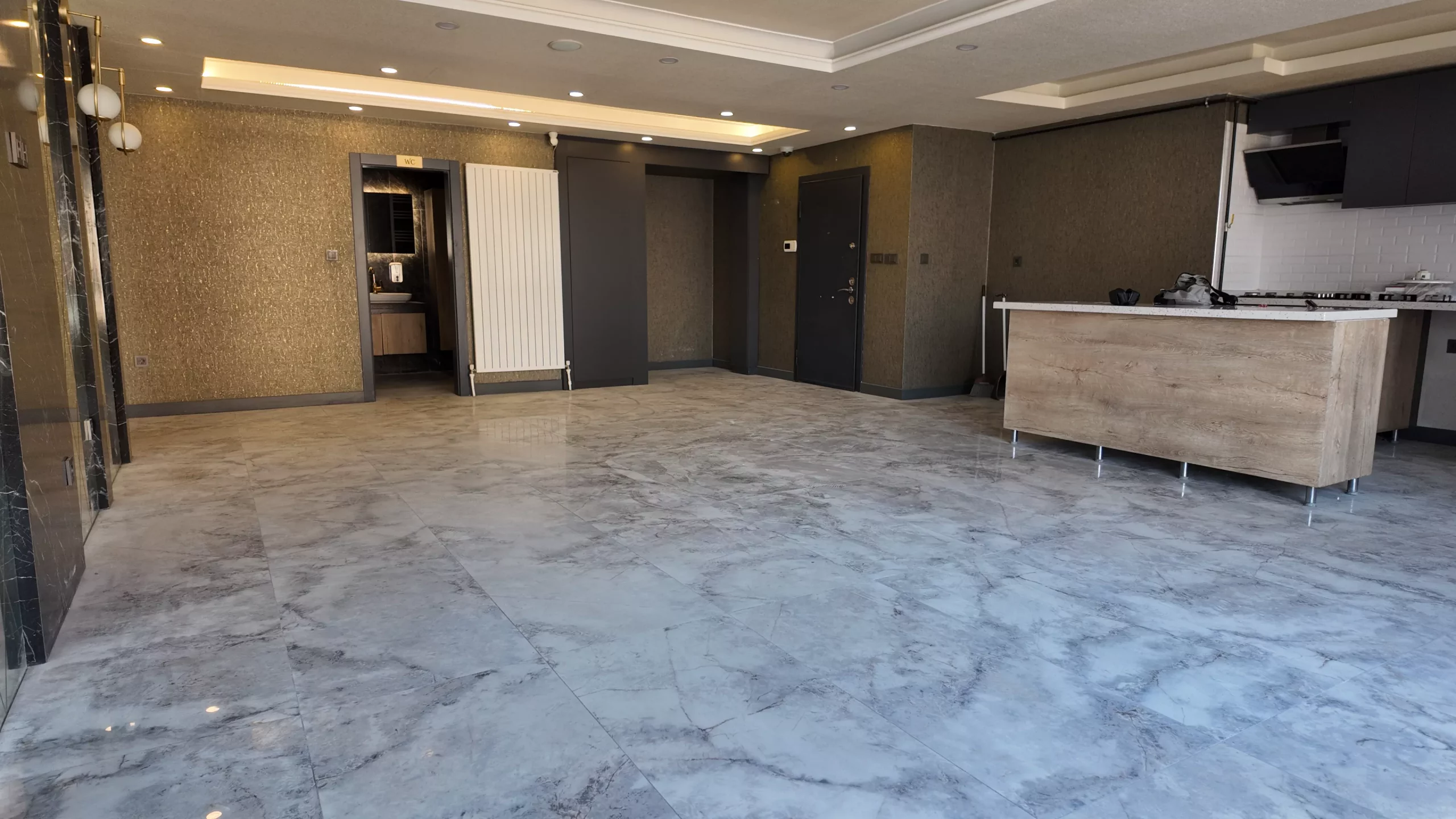 KIZILAY SÜMER 1 SOKAK'TA 165 m² ASANSÖRLÜ FUL YAPILI LÜKS 4+1 SATILIK DAİRE - Görsel 4